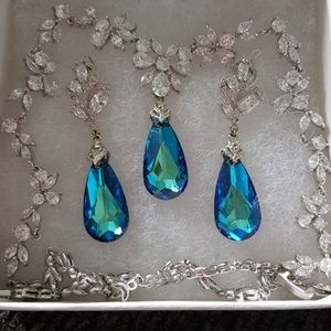 Swarovski Bermuda blue peacock Crystal set